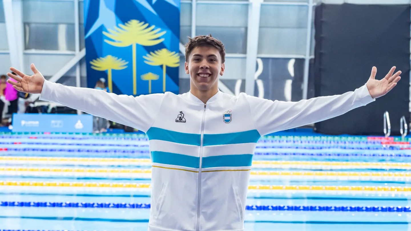Alba se llevó la primera medalla acuática para la argentina (sin contar aguas abiertas).