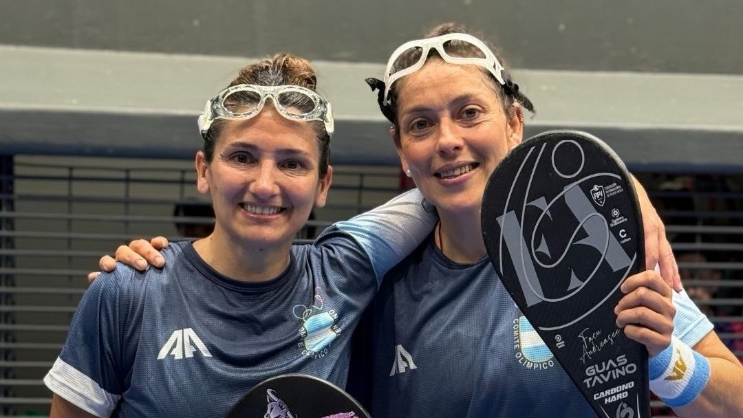 La pelota argentina cerró el día con los dos oros del trinquete de goma: García y Pinto ganaron 2 a 1 y Andreasen y Villegas 2 a 0, después de tres finales perdidas a la mañana