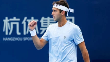 Tomás Etcheverry y Luciano Darderi cayeron en un dramático súper tie-break en su debut en el dobles de Shanghái