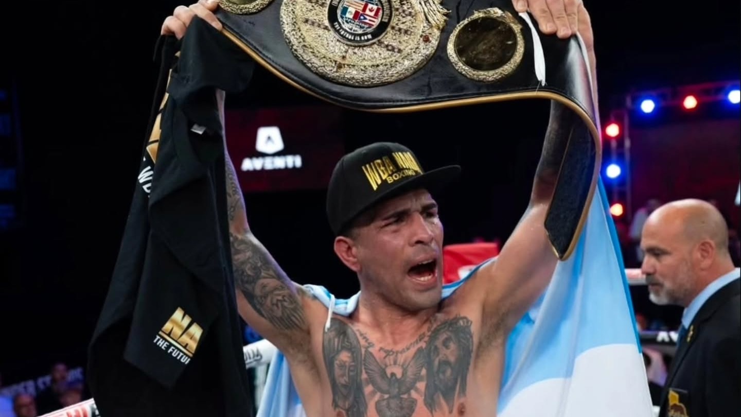Jonathan “El Chúcaro” Sánchez hizo historia en Estados Unidos y conquistó un título internacional