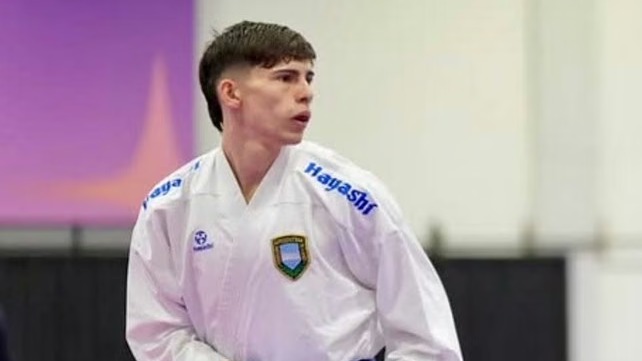 Juan Ignacio Gallardo venció a un rival turco y se metió en la pelea por el bronce en el Mundial de Karate